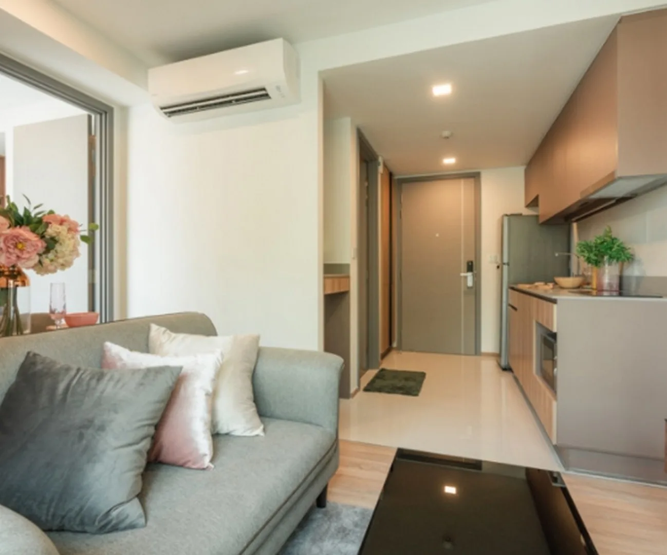 Property photos for Taka Haus Ekamai 12