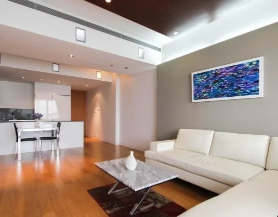 Property photos for The Met