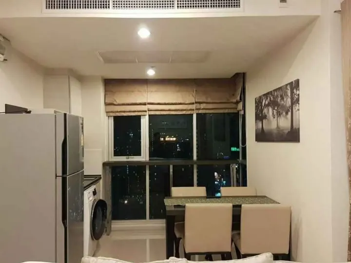 Property photos for Life Ratchadapisek