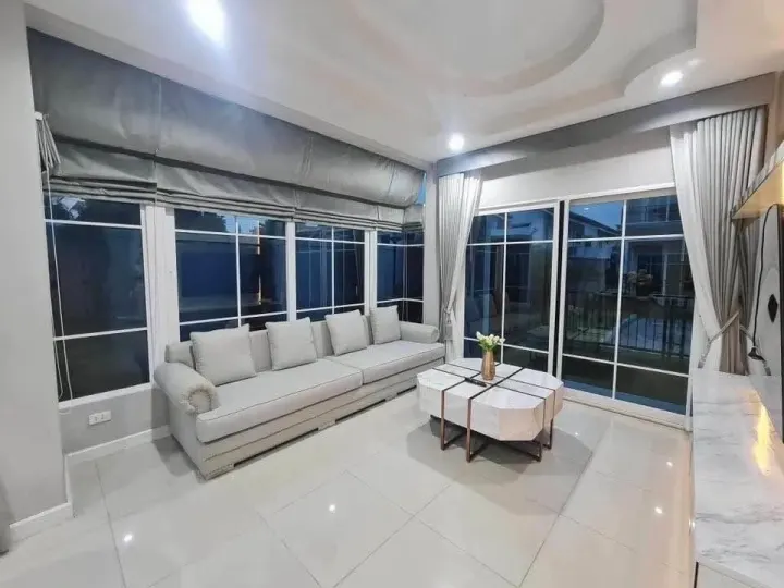 Property photos for Grandio Ramintra-wongwaen