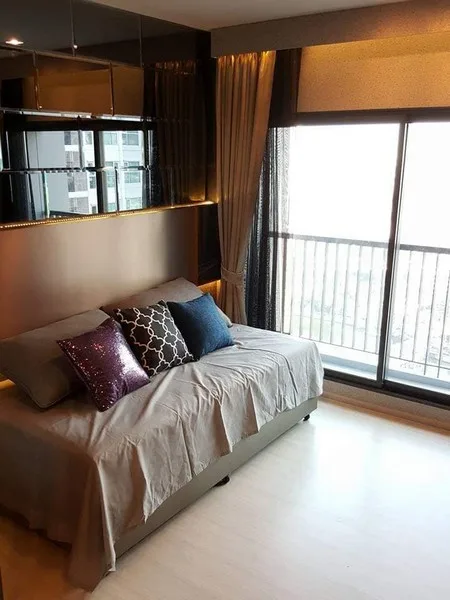 Property photos for Life Sukhumvit 48