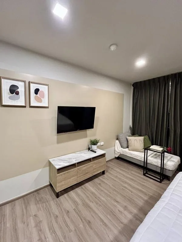Property photos for THE BASE Sukhumvit 50