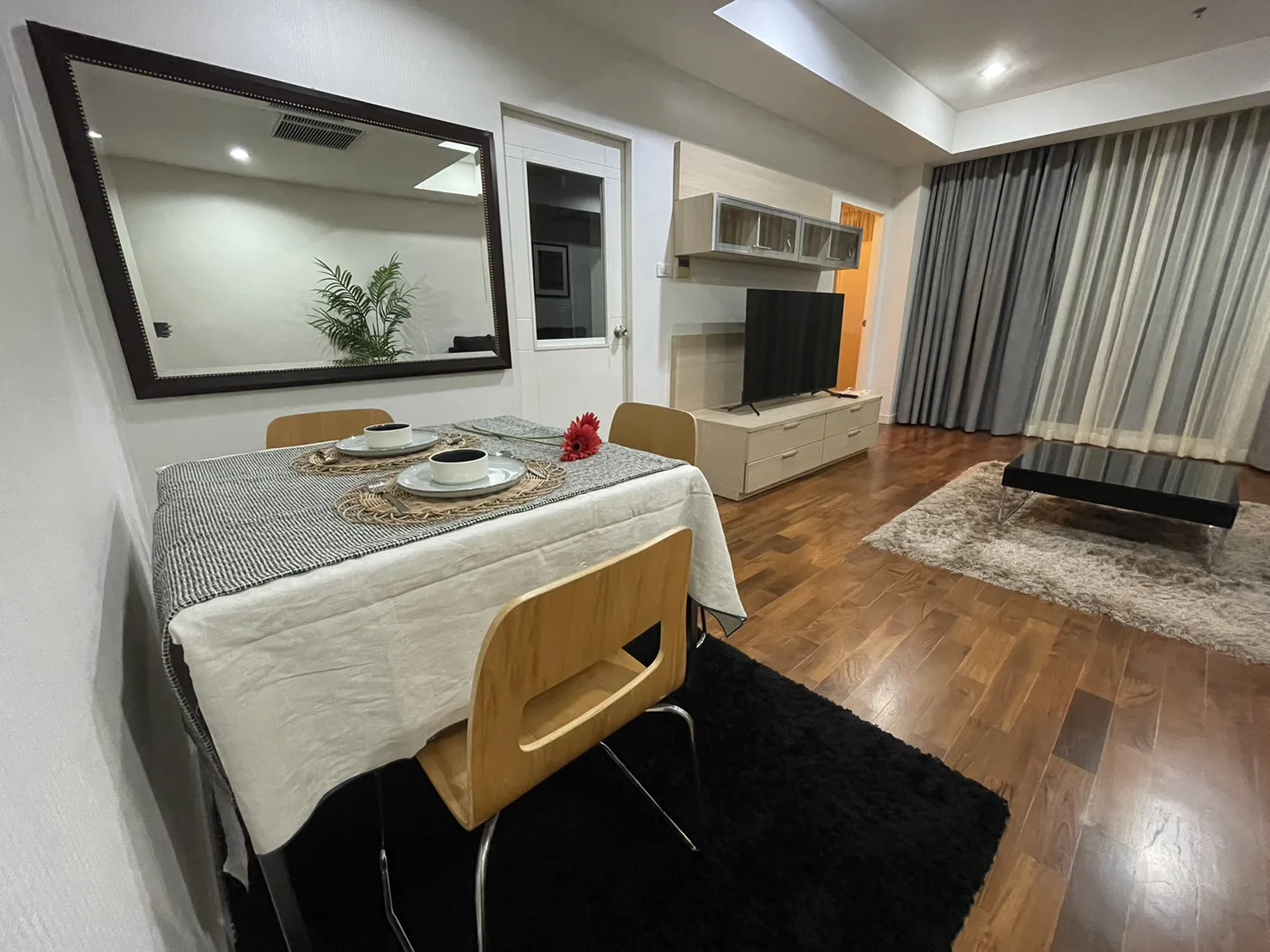 Property photos for Baan Siri 24