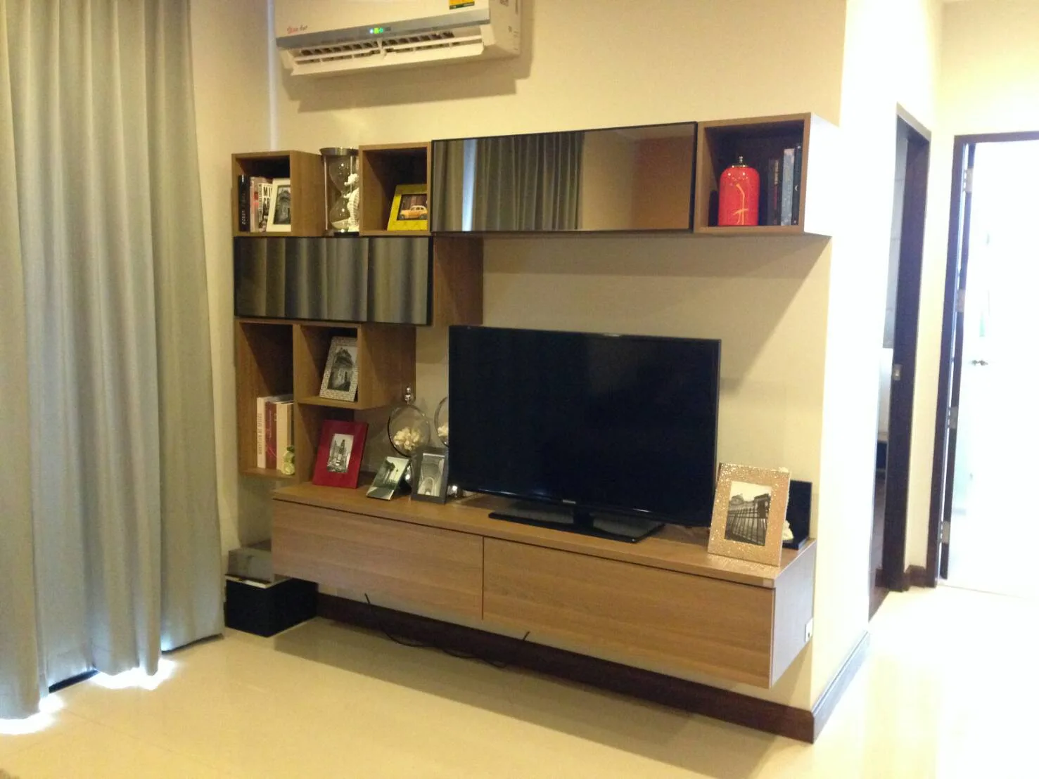 Property photos for Vista Garden