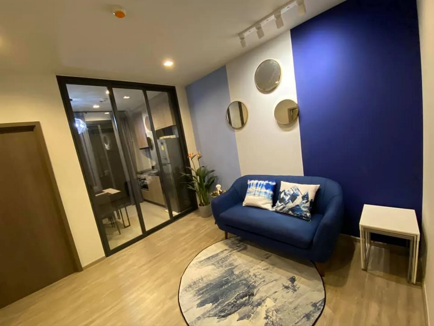 Property photos for The Line Wongsawang