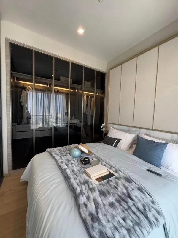 Property photos for The Crest Park Residences