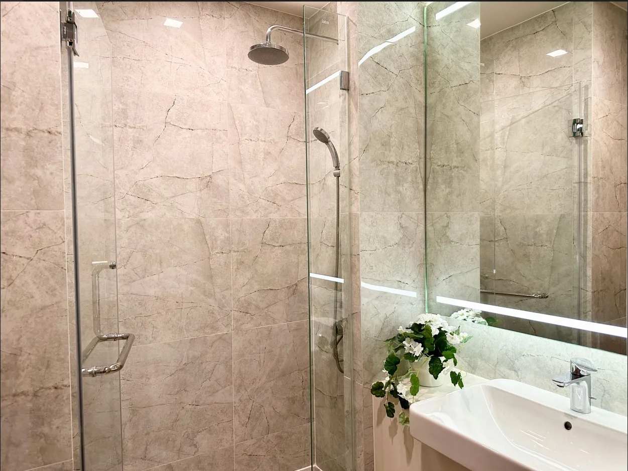 Property photos for Noble Around 33