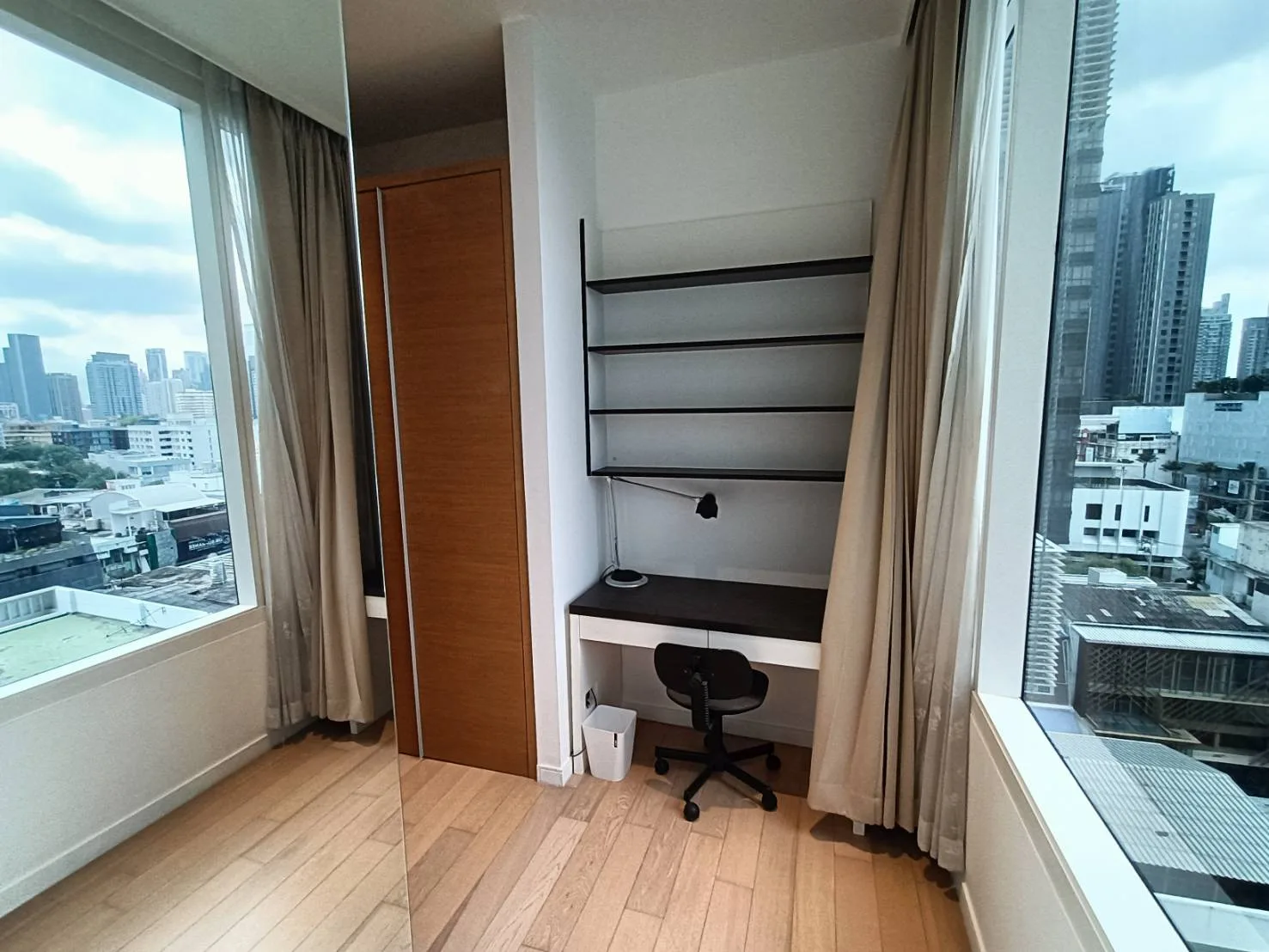 Property photos for Eight Thonglor Residence