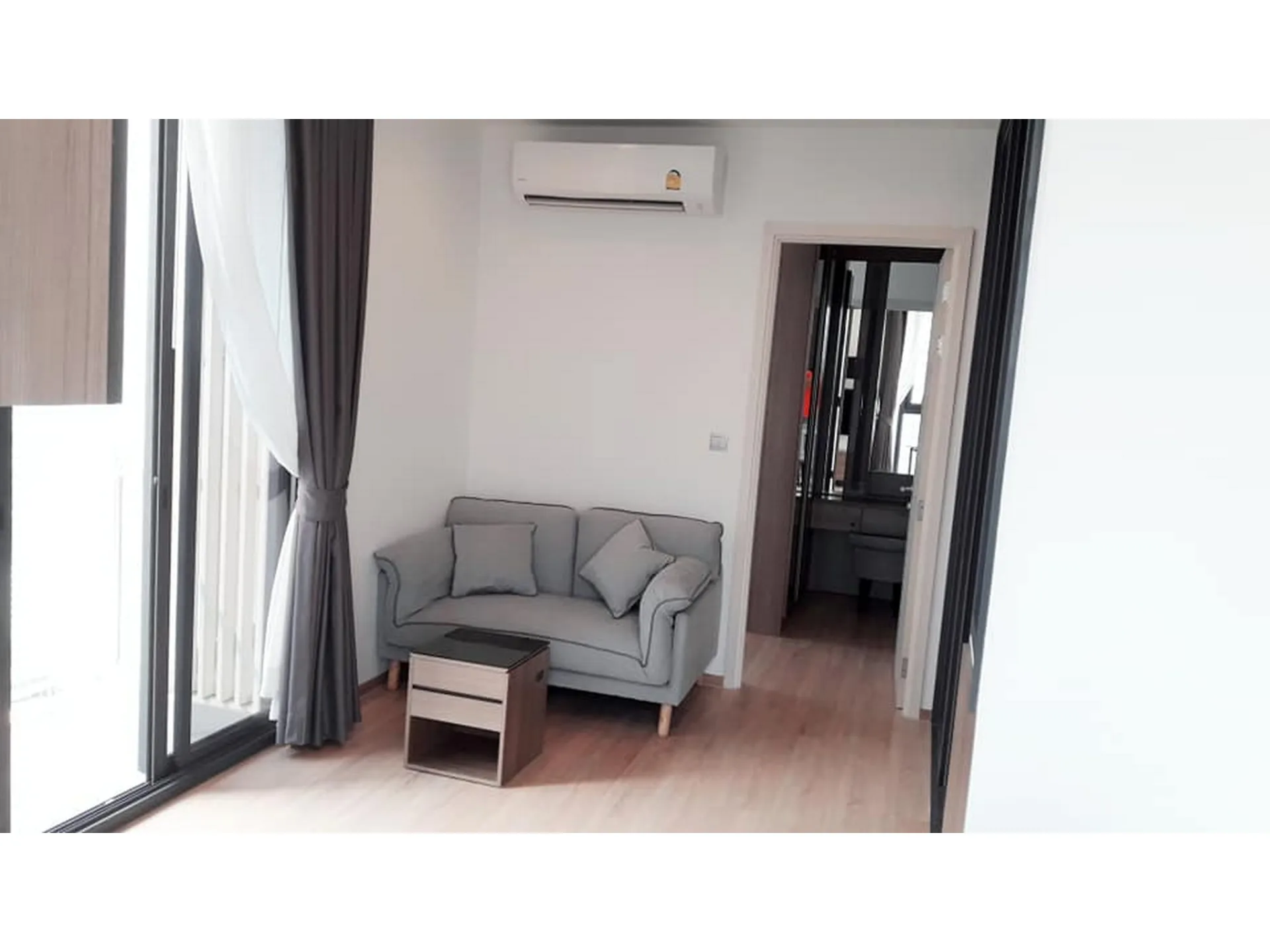 Property photos for THE LINE Phahol - Pradipat