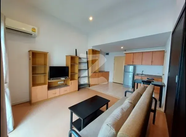 Property photos for Silom Terrace