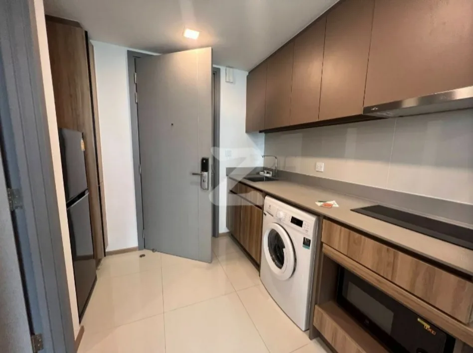 Property photos for Taka Haus Ekamai 12