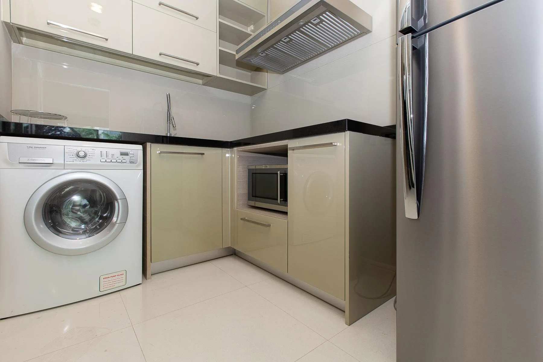 Property photos for The Crest Sukhumvit 24