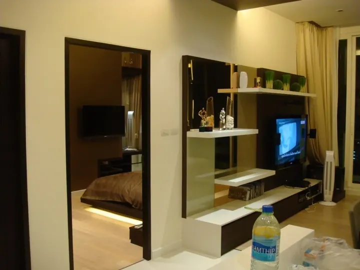 Property photos for Eight Thonglor Residence