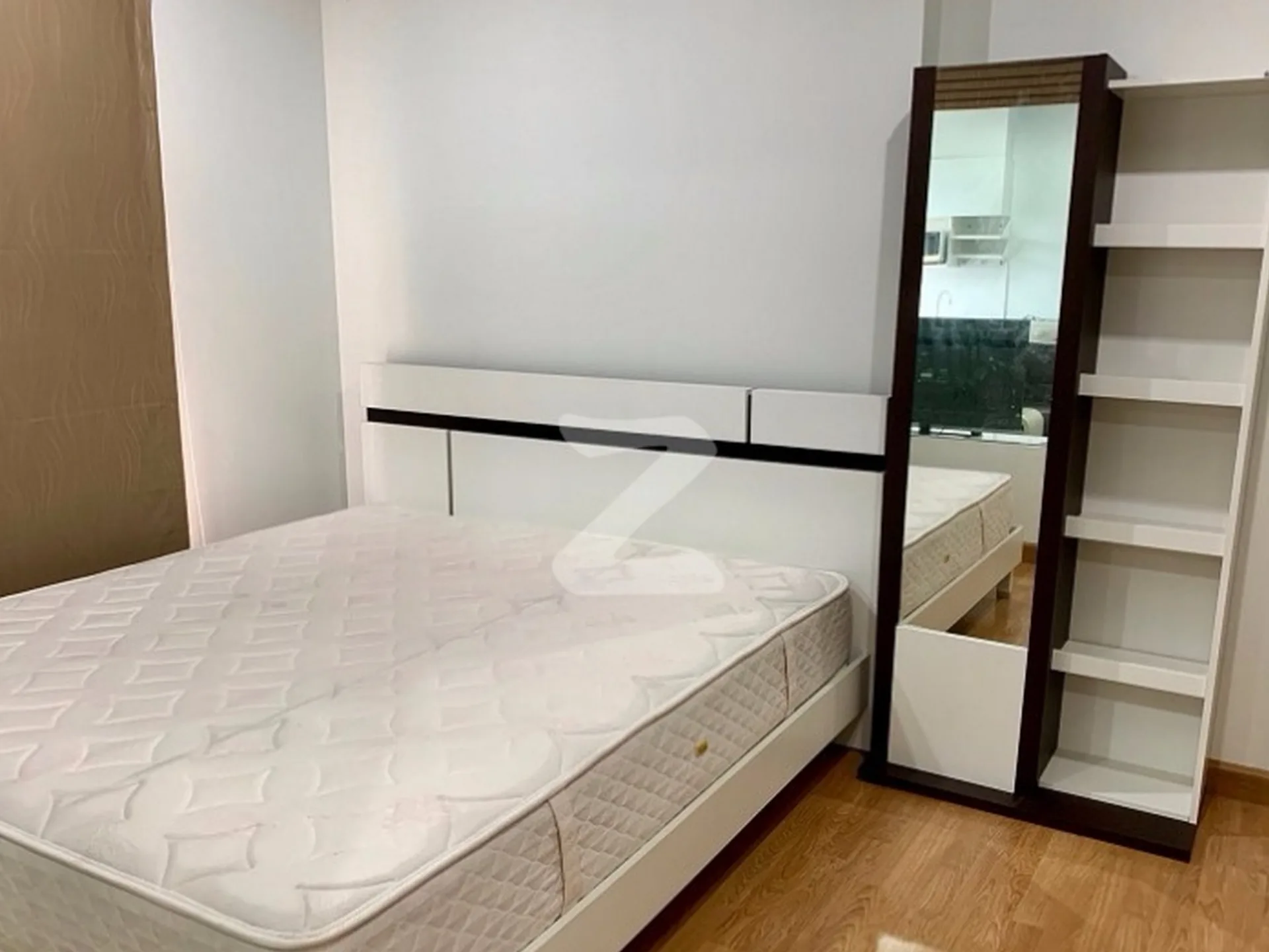 Property photos for The Parkland Grand Taksin
