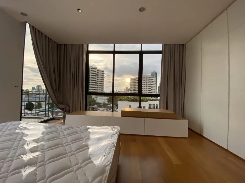 Property photos for Vana Residences Sukhumvit 26