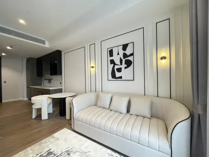 Property photos for Muniq Langsuan