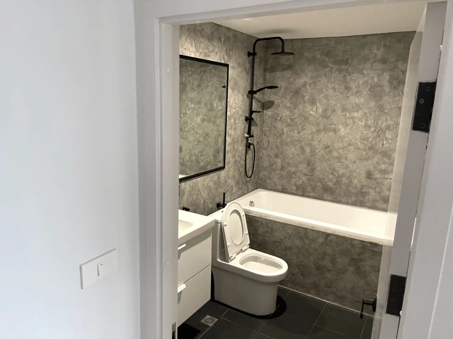 Property photos for Richmond Palace