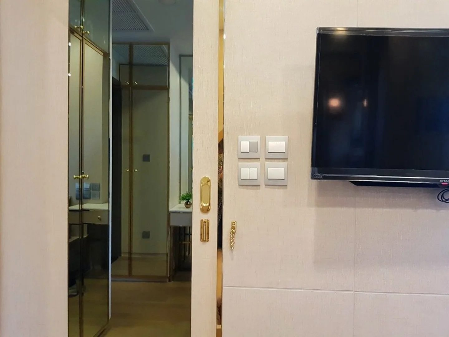 Property photos for Ashton Chula - Silom