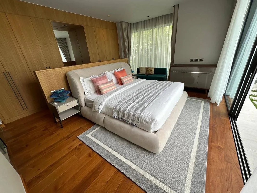 Property photos for Botanica Modern Loft