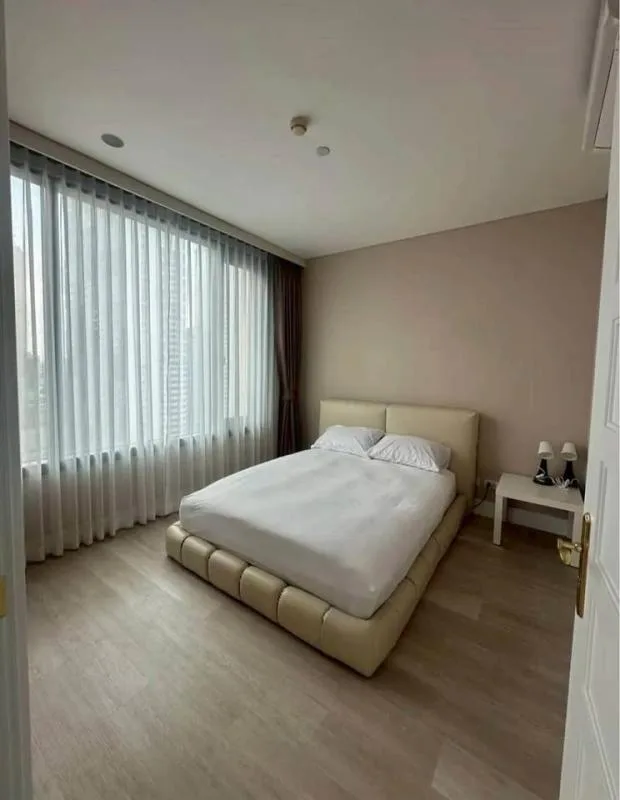 Property photos for Aguston Sukhumvit 22