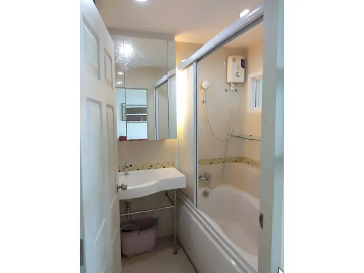 Property photos for Life @ Ratchada