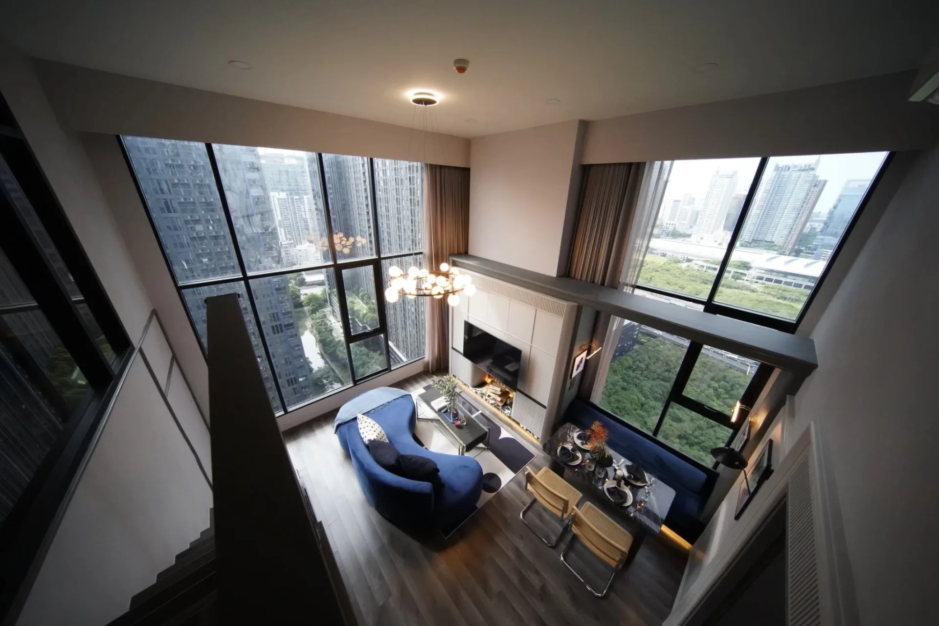 Property photos for Knightsbridge Space Ratchayothin