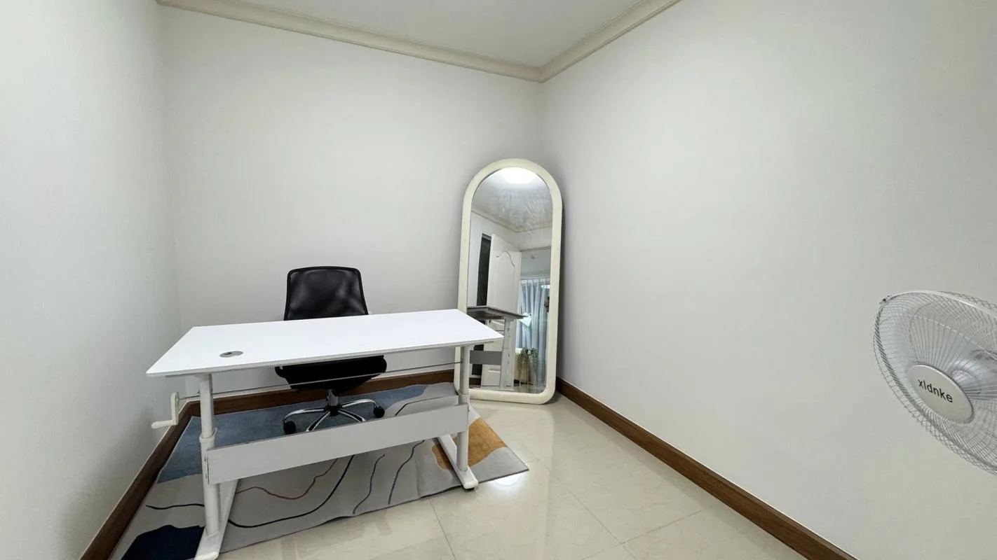 Property photos for Chateau In Town Phaholyothin 11
