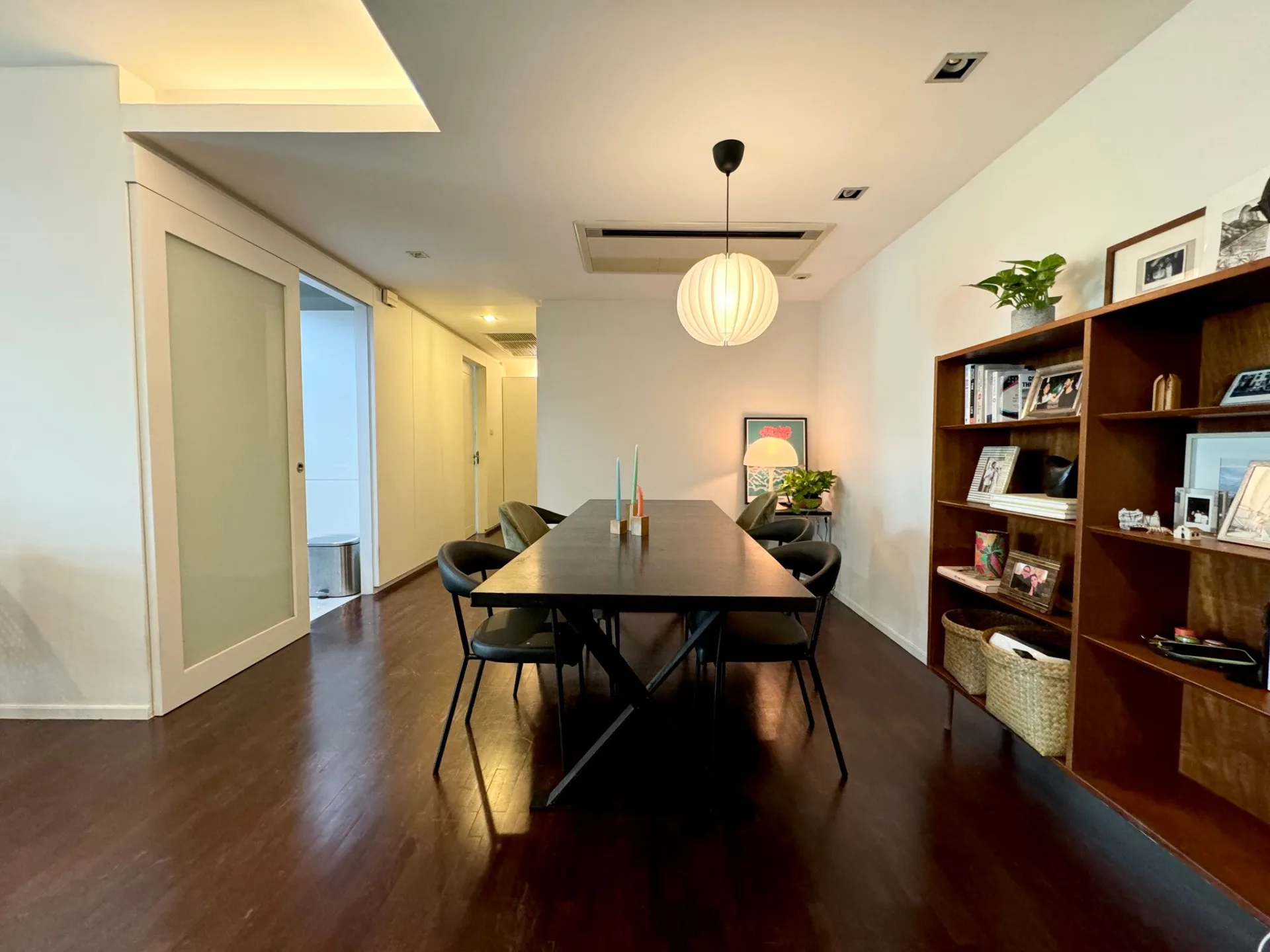 Property photos for Supreme Elegance