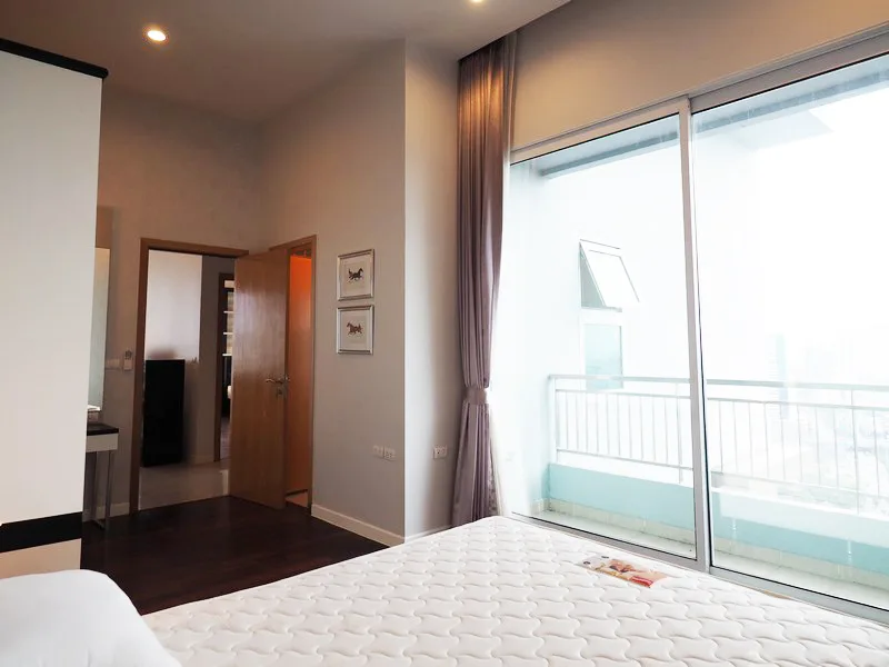 Property photos for Circle Condominium