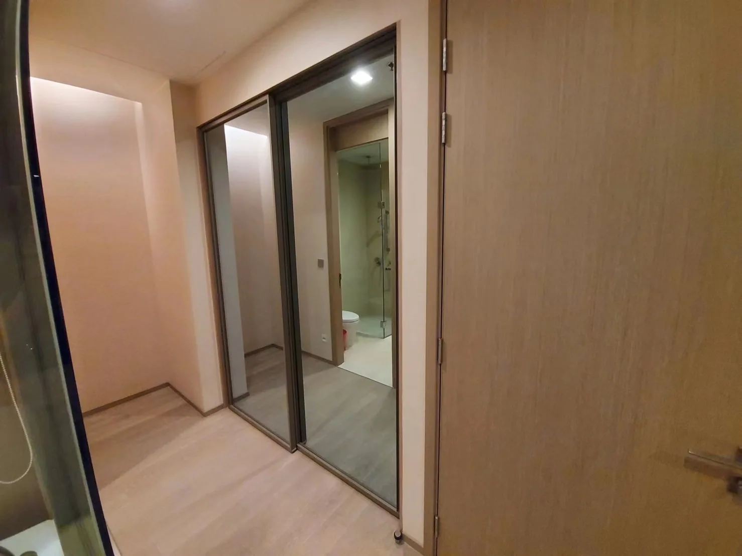 Property photos for The Esse Asoke