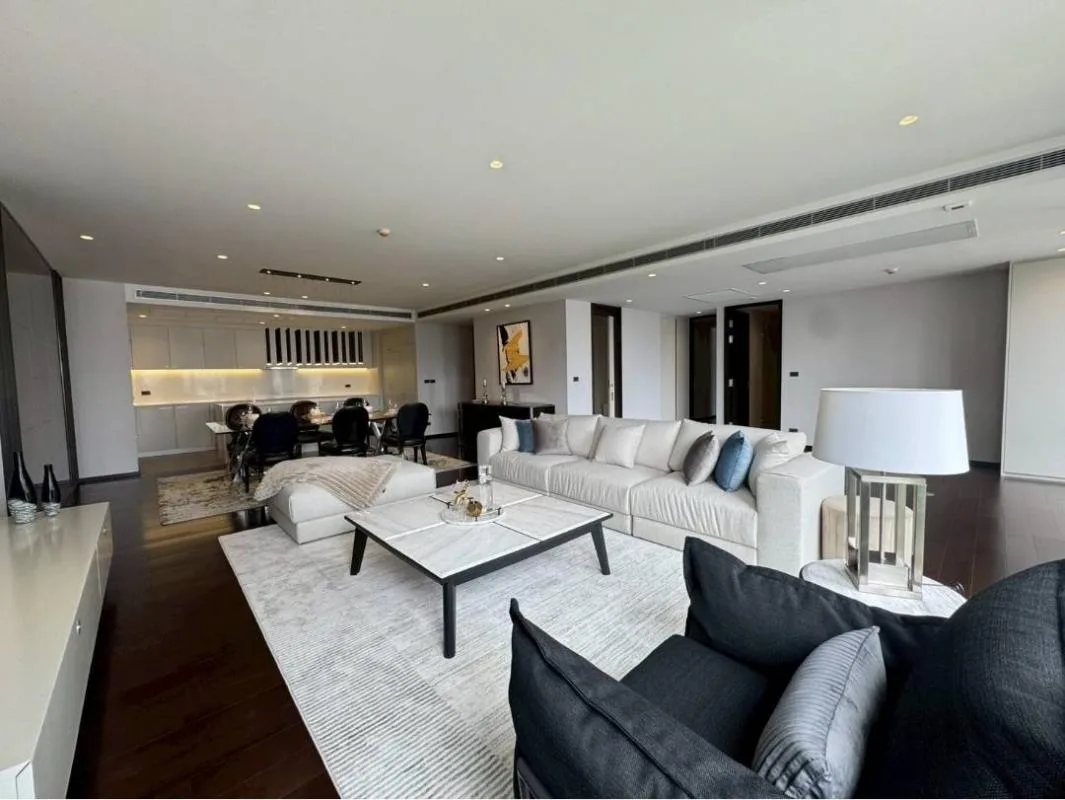 Property photos for La Citta Delre Thonglor 16