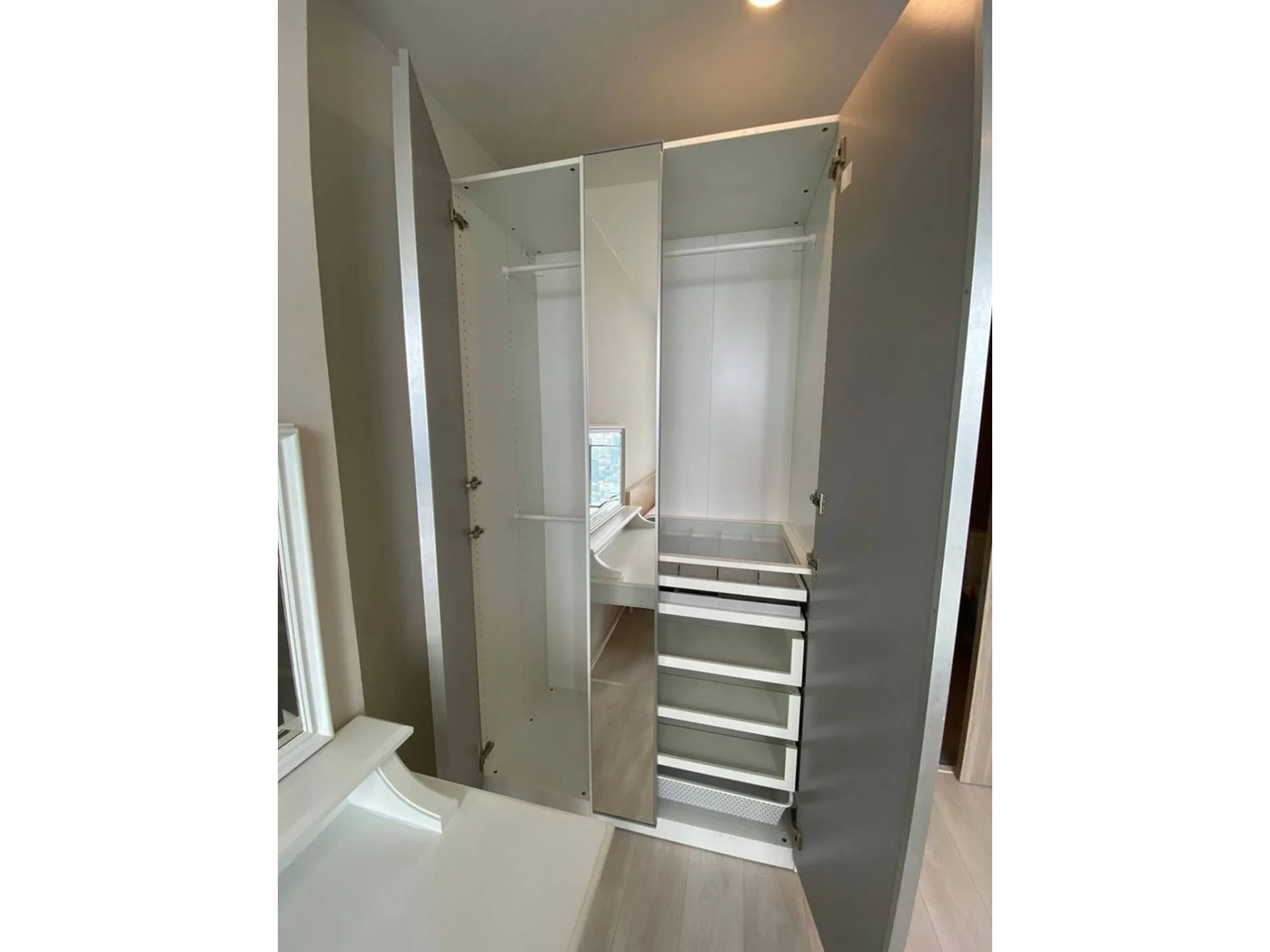 Property photos for Noble Ploenchit