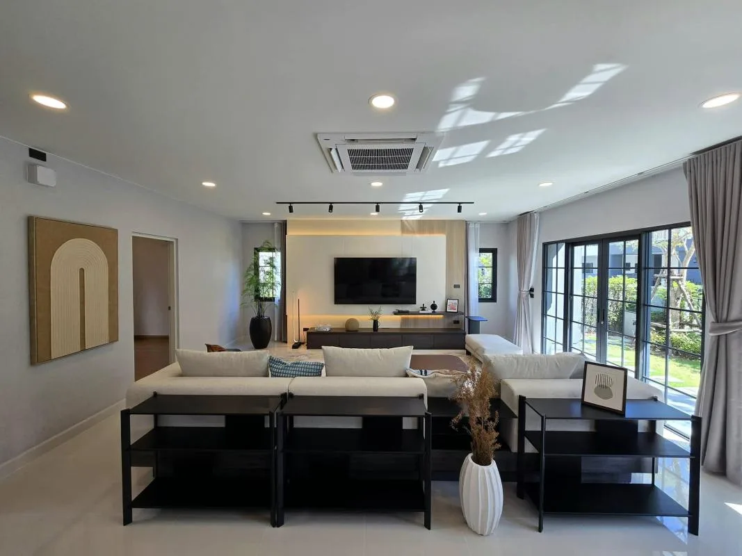 Property photos for Centro Bangna - Km.7