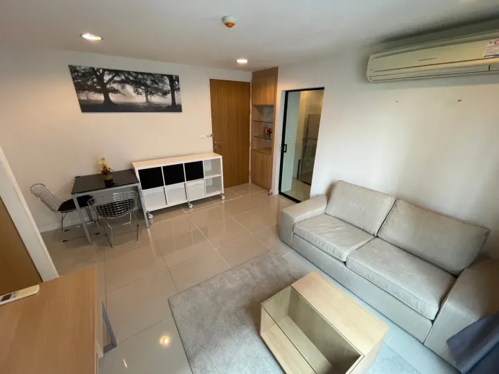 Property photos for Zenith Place Sukhumvit 42