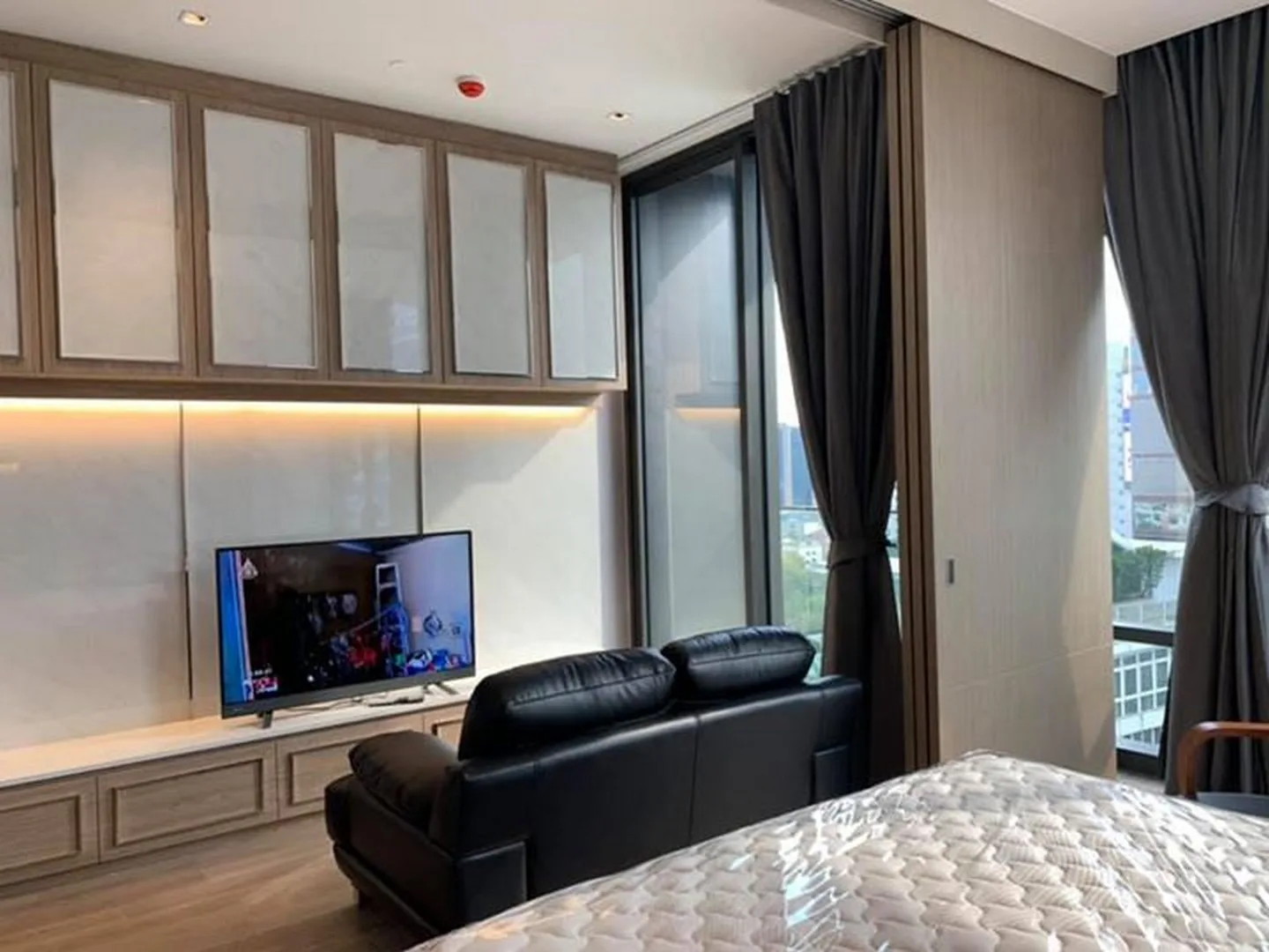 Property photos for Ashton Silom