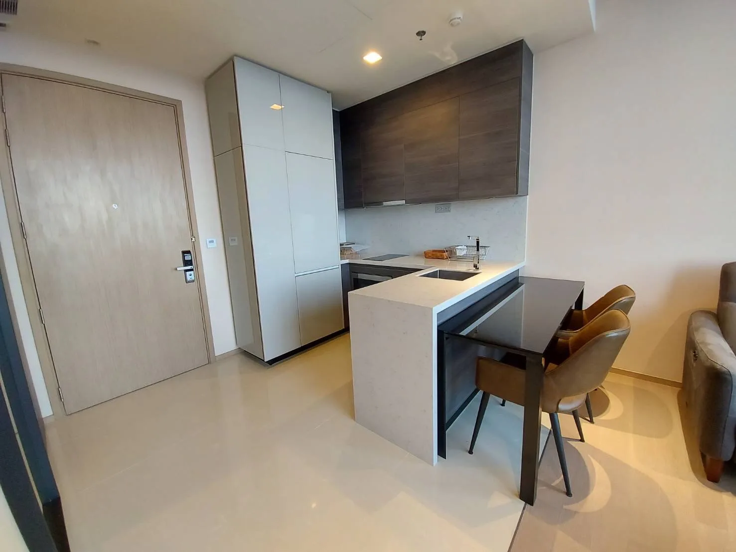 Property photos for The Esse Asoke