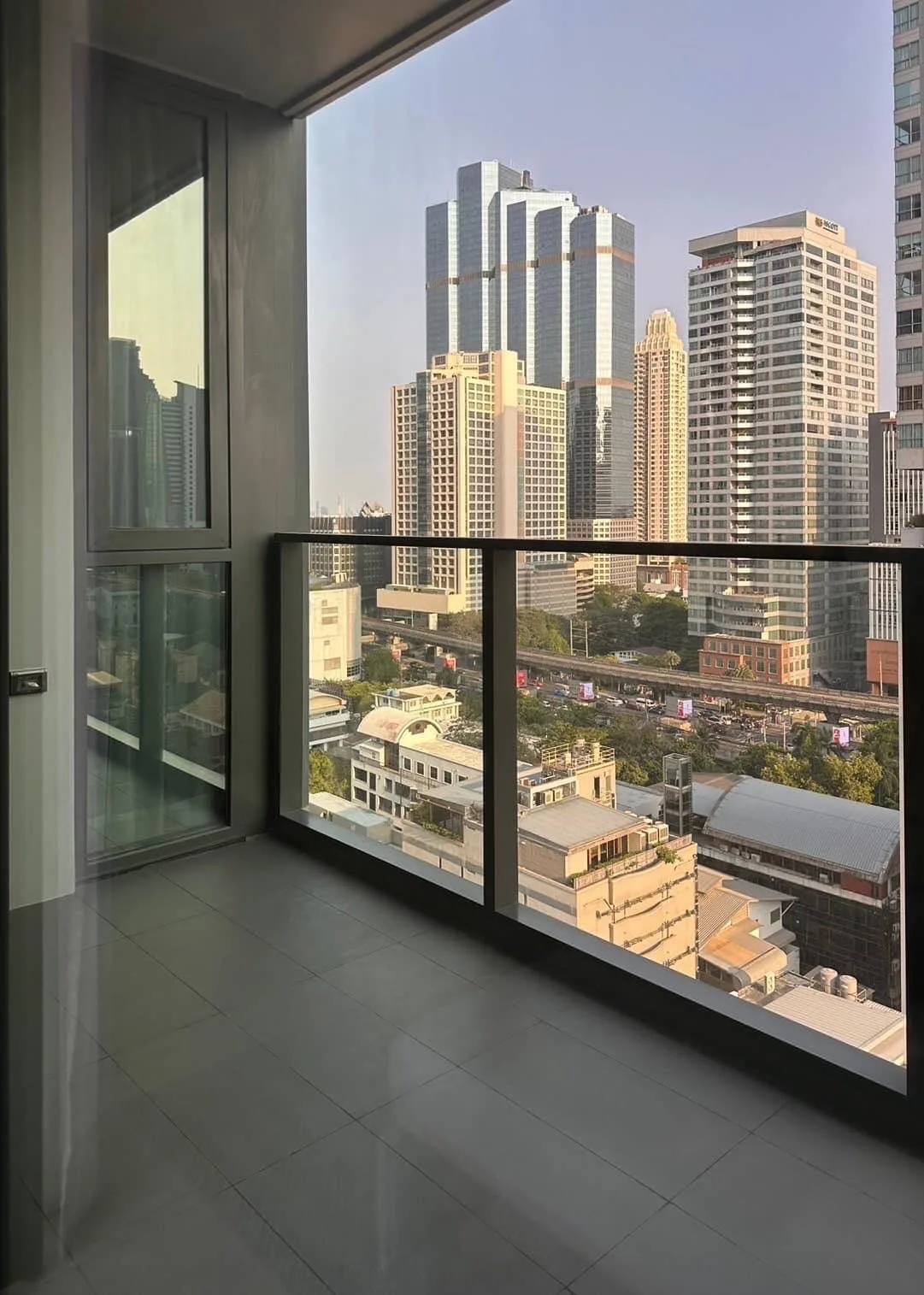 Property photos for Tait Sathorn 12