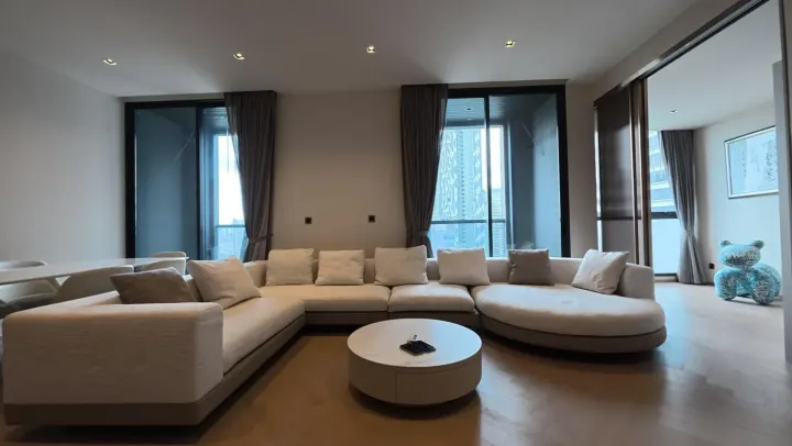 Property photos for The Reserve Sathorn