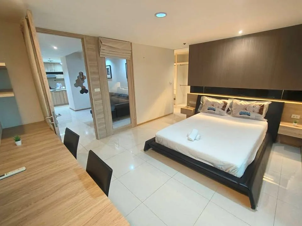 Property photos for The Waterford Diamond