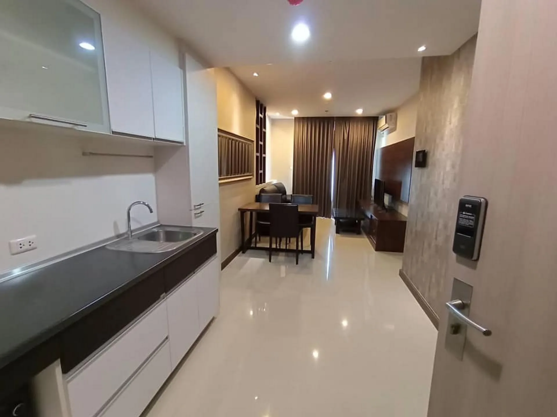 Property photos for Supalai Premier Place Asoke