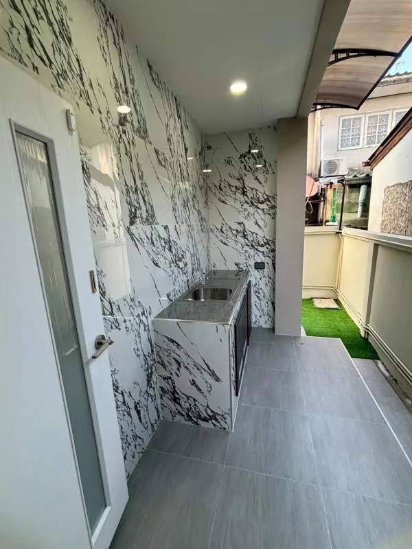 Property photos for Townhouse Soi  Siri Monkon 2