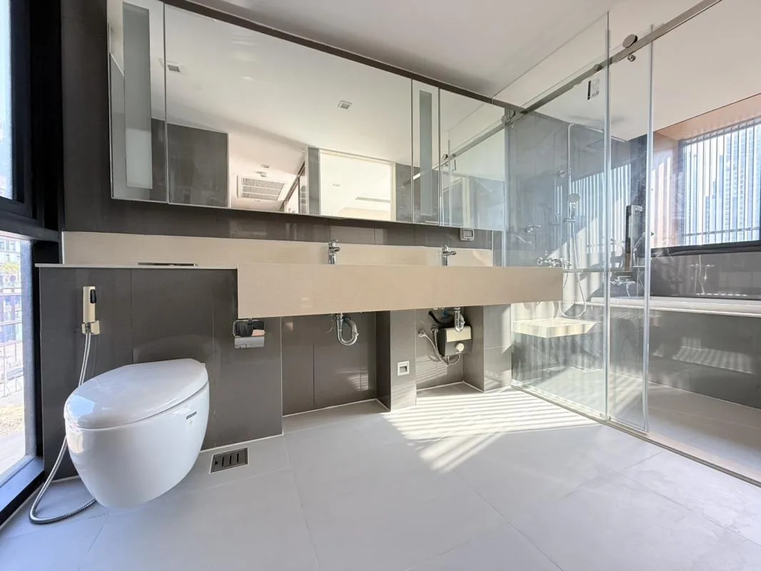 Property photos for Urbitia Thong Lo