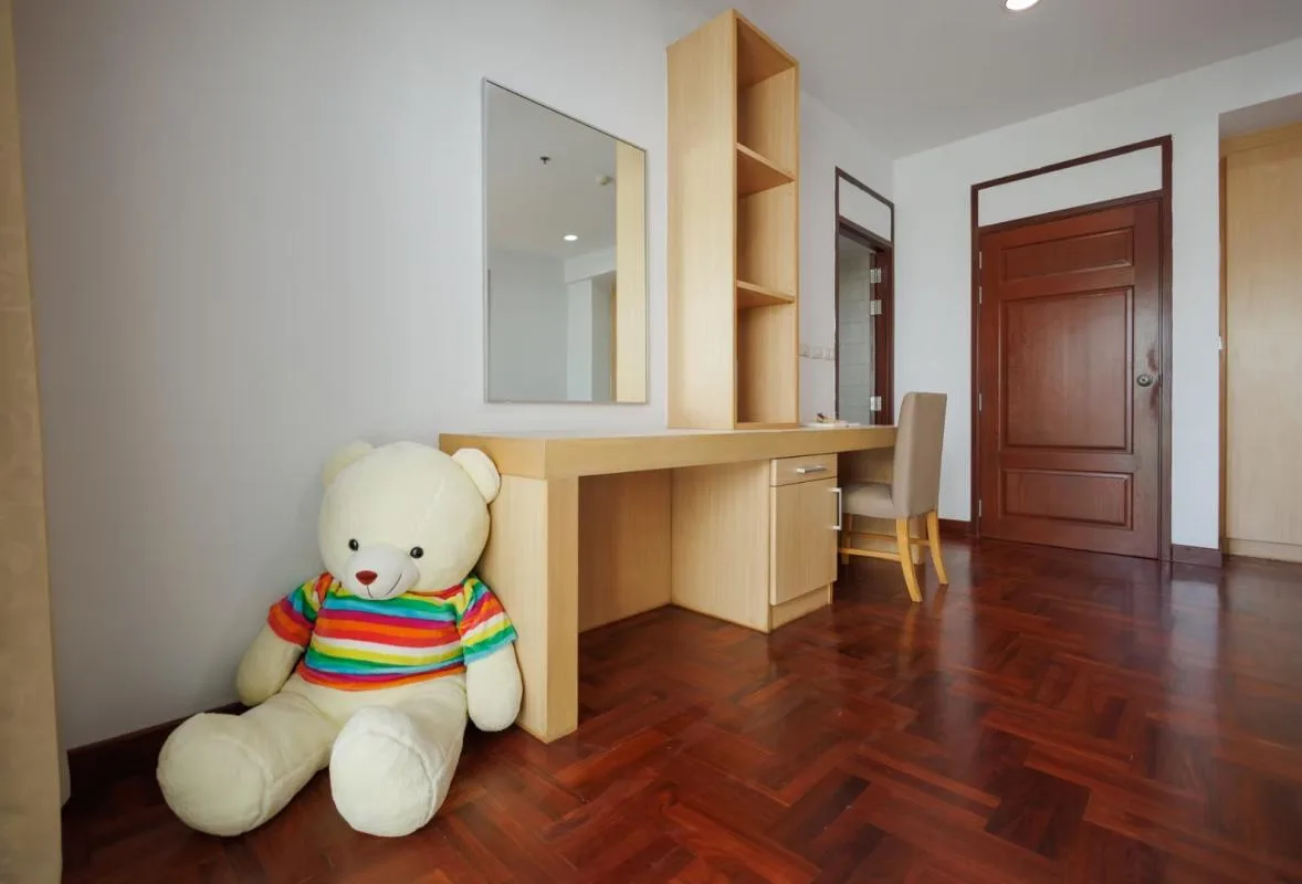 Property photos for The Grand Sethiwan Sukhumvit 24