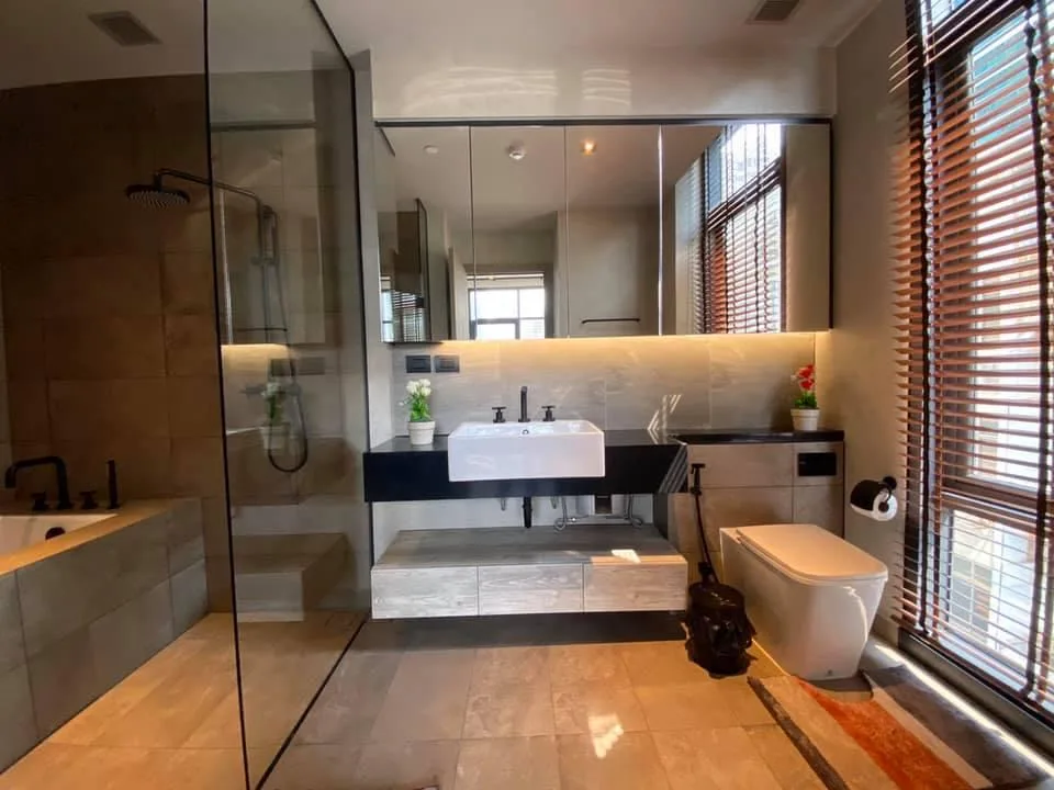 Property photos for The Lofts Asoke