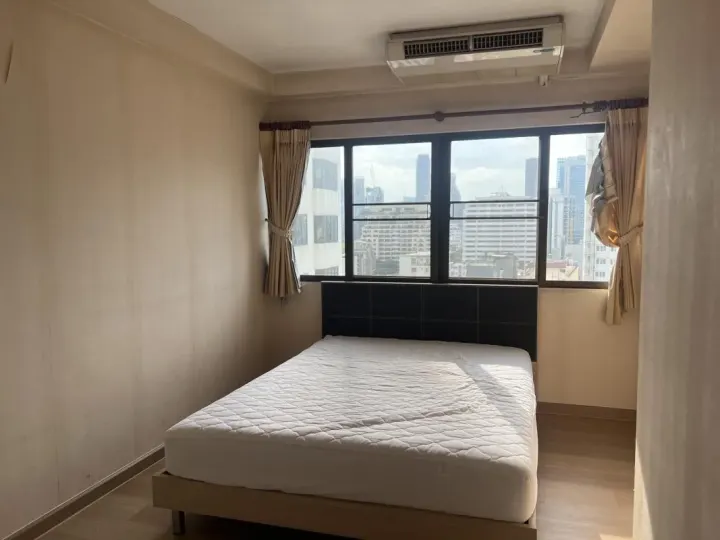Property photos for Saranjai Mansion