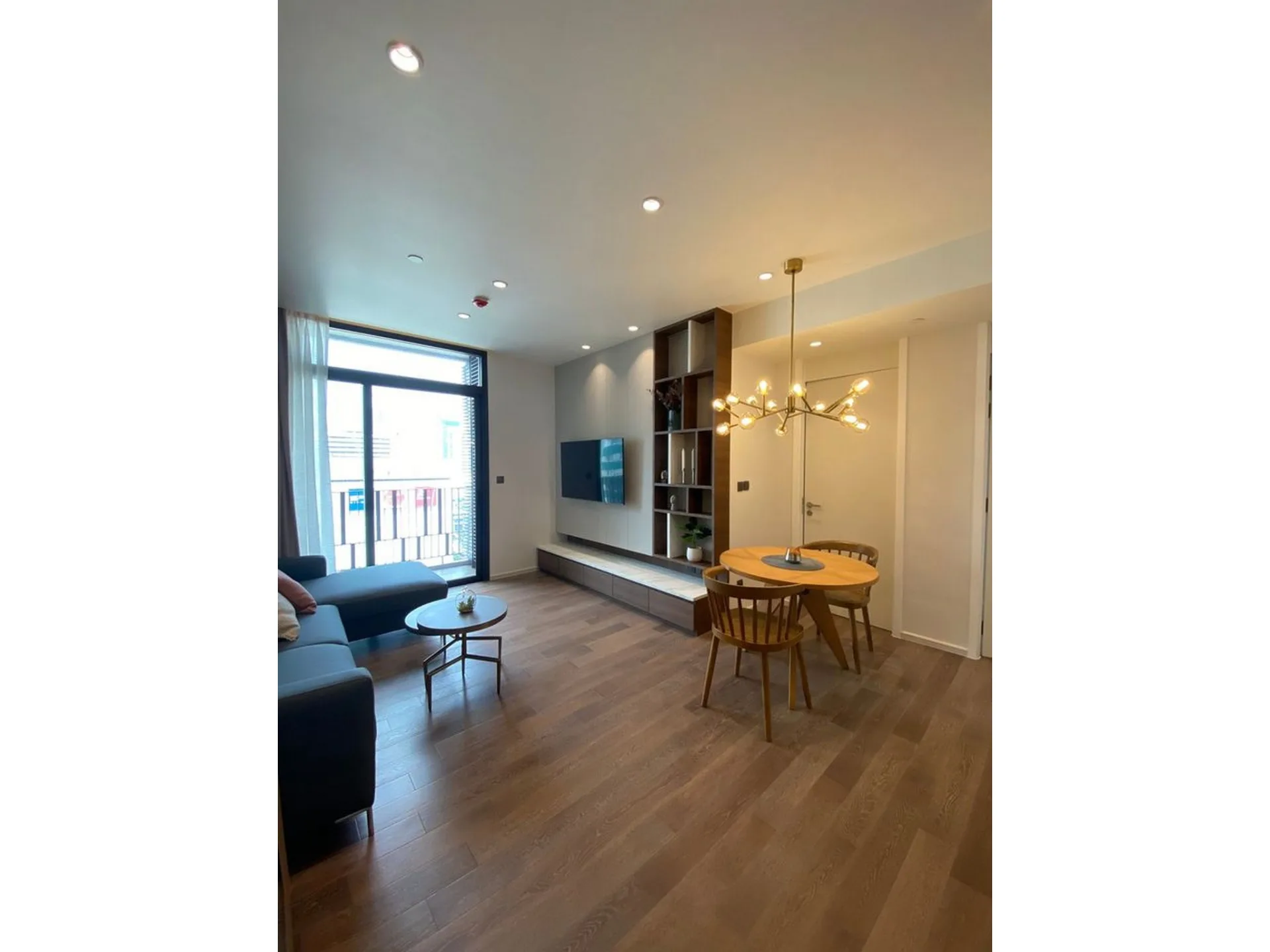 Property photos for MUNIQ Sukhumvit 23