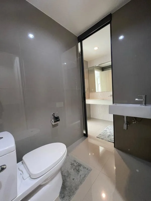 Property photos for Rhythm Sukhumvit 42