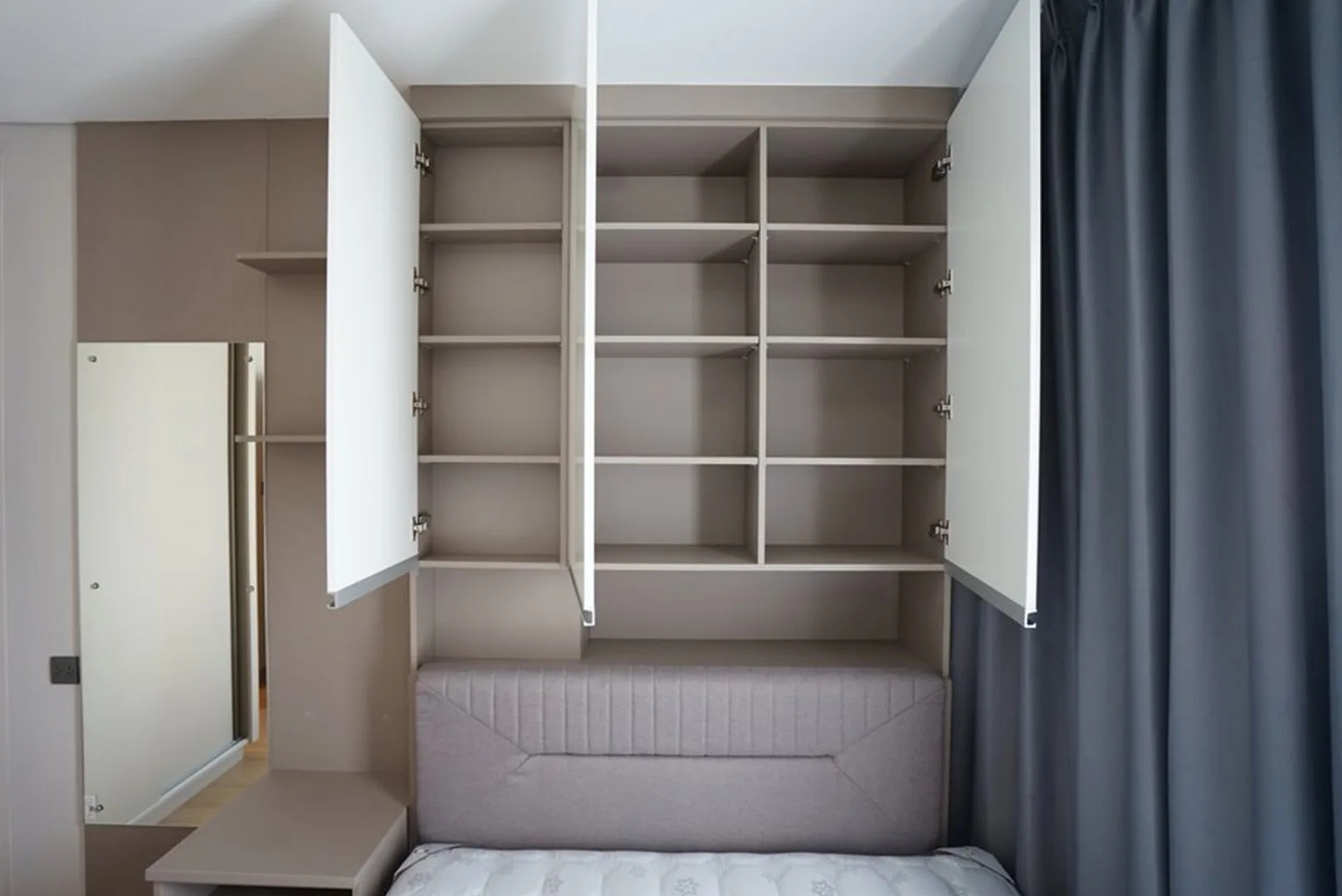 Property photos for Lumpini Suite Phetchaburi - Makkasan