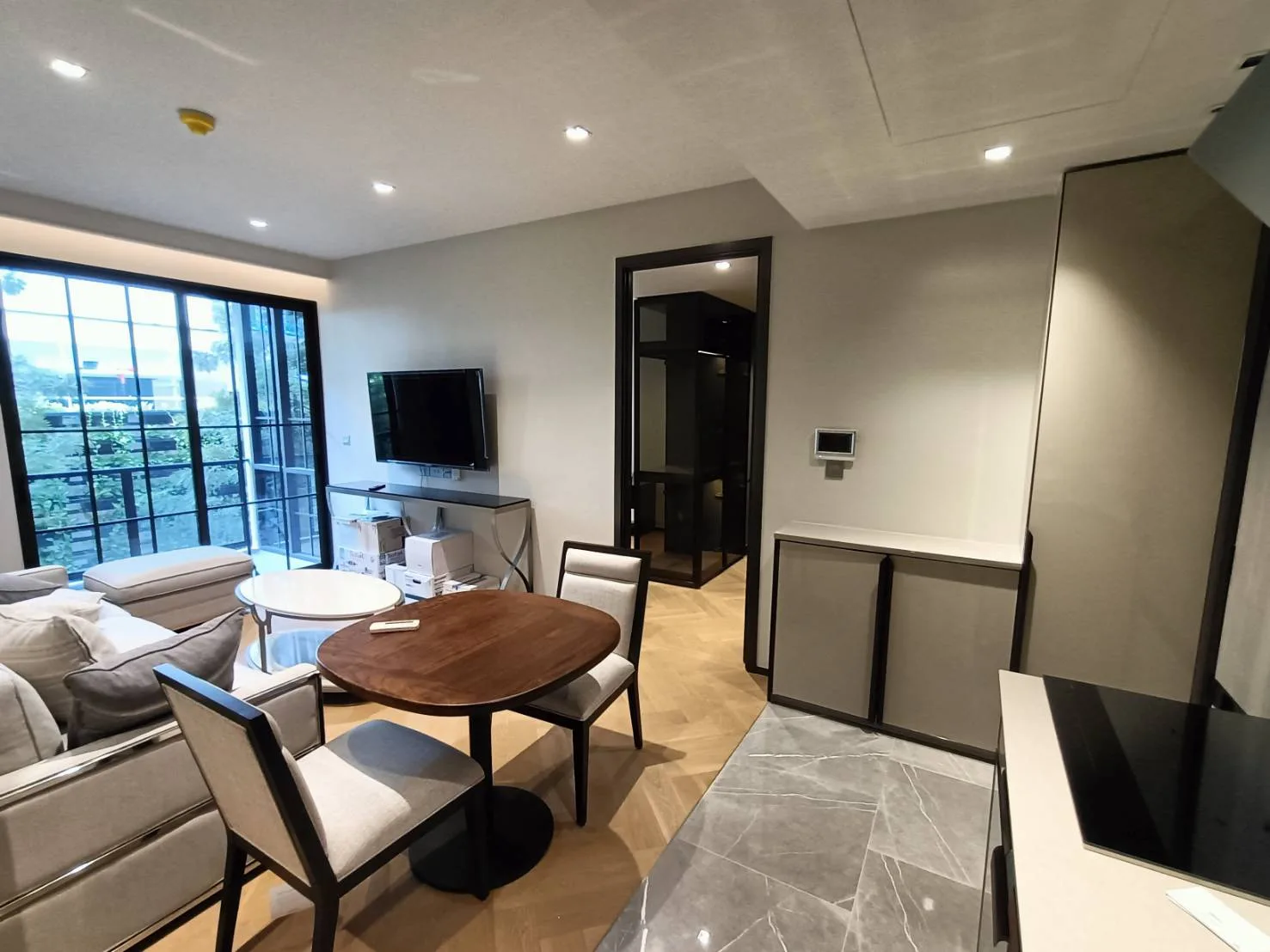 Property photos for The Reserve Sukhumvit 61