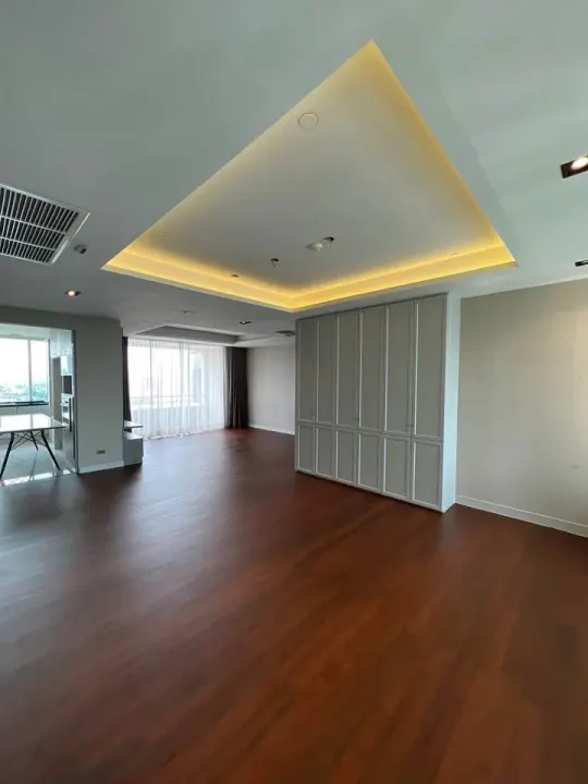 Property photos for Hampton Thonglor 10